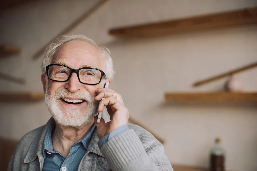 7 Phone Warning Signs You Shouldn’t Ignore