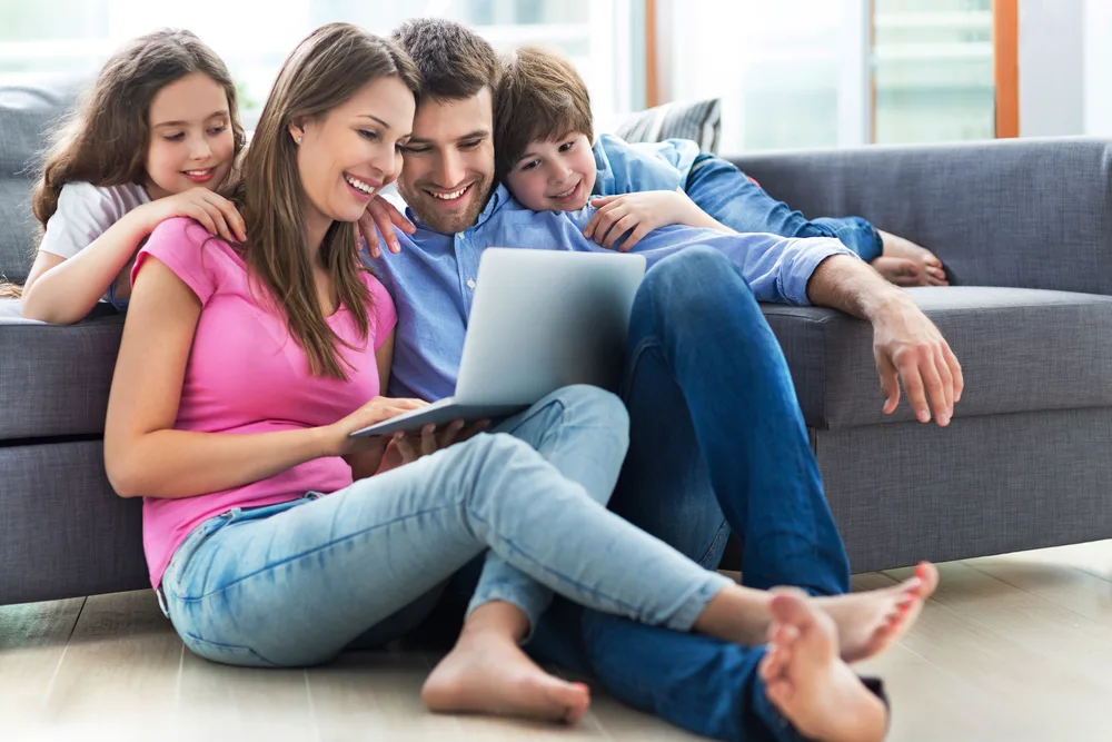 Parents May Be Able to Get a $1,000 Government Contribution for Their Child